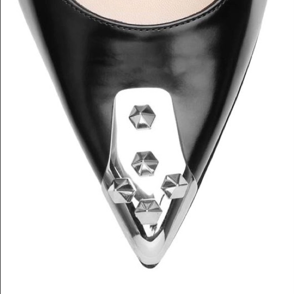 Alexander McQueen Studded Toe Pumps - Picture 8 of 12